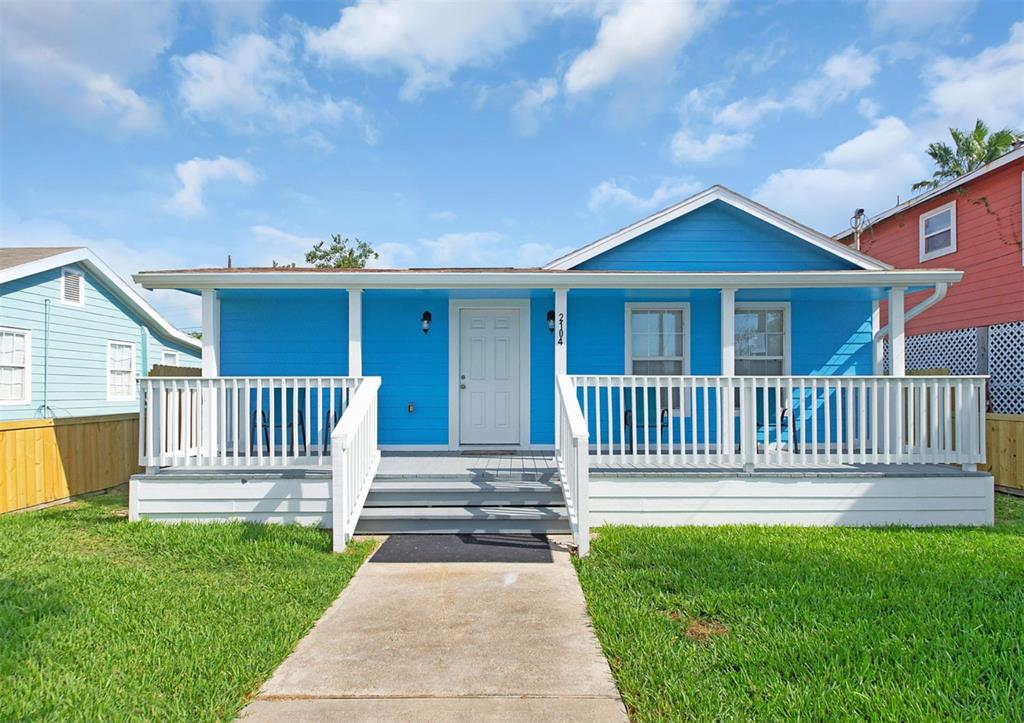 Hollywood Ave, Galveston, TX 77551