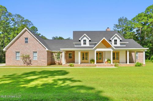 19255 Eli Dudley Rd, Moss Point, MS, 39562-5602 | Card Image