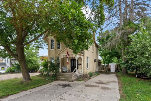 125 Elora St S, Harriston, ON, N0G1Z0 | Card Image