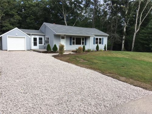 368 Church St, Wood River Junction, RI, 02894-1204 | Card Image