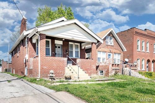 4273 Oleatha Ave, Saint Louis, MO, 63116-2623 | Card Image