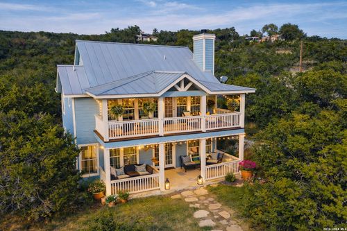 282 Hill Top Ln, Lakehills, TX, 78063 | Card Image