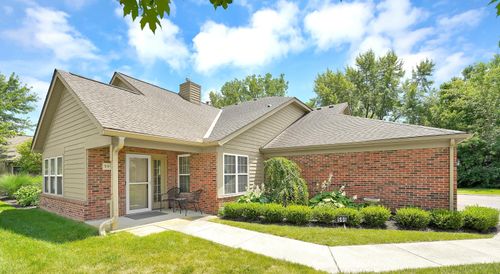 595 Piney Glen Dr, Columbus, OH, 43230-8420 | Card Image