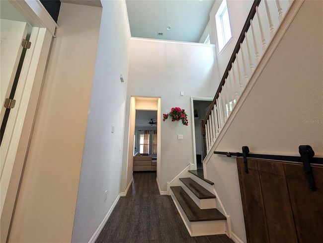 entry way | Image 7
