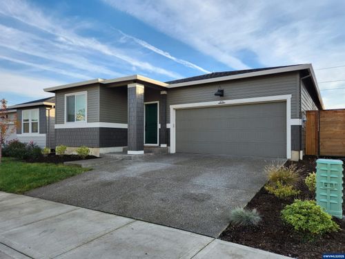 4716 Milo Ave Ne, Salem, OR, 97301-5227 | Card Image