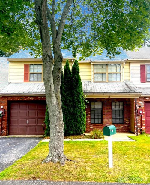 18 Adams Ct, East Brunswick, NJ, 08816-4053 | Card Image