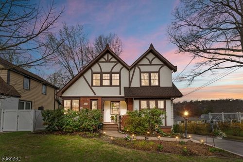 47 Sheridan Ave, West Orange, NJ, 07052-2635 | Card Image
