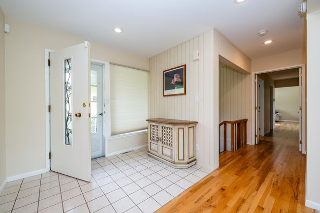 2310 Riverbend Dr, House other with 3 bedrooms, 4 bathrooms and null parking in Benton Harbor MI | Image 6