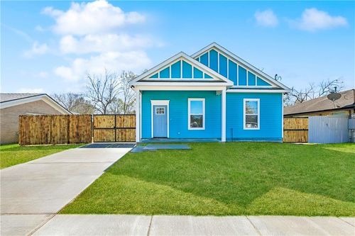 2509 Riverbend Dr, Violet, LA, 70092-3411 | Card Image