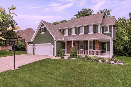 9027 N Manning Ave, Kansas City, MO, 64157-9569 | Card Image