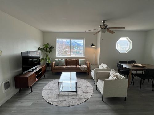 163e-17 Diane Rd, Columbia Falls, MT, 59912-4438 | Card Image
