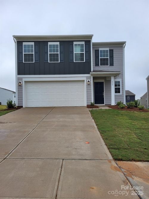135 Oconee Trl, Statesville, NC, 28625-2841 | Card Image