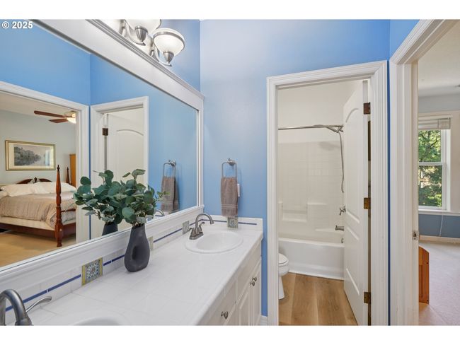 1488 Sw 17 Th Ct, House other with 5 bedrooms, 4 bathrooms and 3 parking in Gresham OR | Image 33