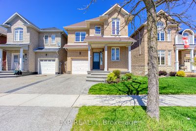 82 Glendarling Cres, House other with 4 bedrooms, 4 bathrooms and 3 parking in Stoney Creek ON | Image 3