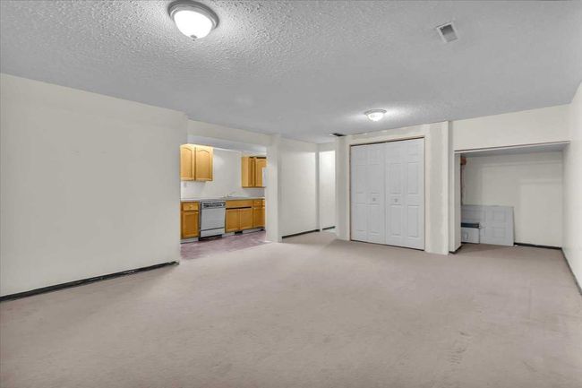 84 Shawmeadows Crescent Sw, House other with 4 bedrooms, 2 bathrooms and 1 parking in Calgary AB | Image 22