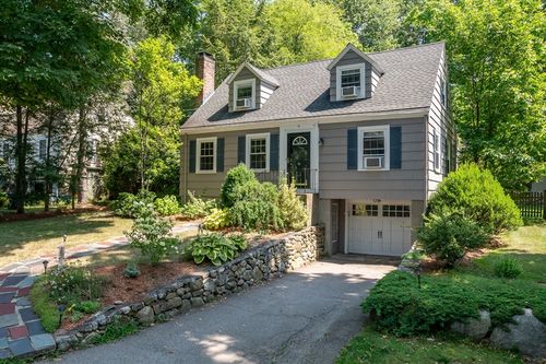15 Charles St, Natick, MA, 01760-2830 | Card Image
