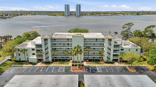 apt-101-711 N Halifax Ave, Daytona Beach, FL, 32118-7813 | Card Image