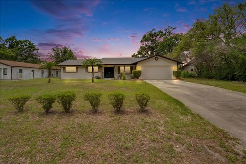 16112 N 15th St, Lutz, FL, 33549-3526 | Card Image