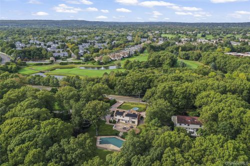 258 Half Hollow Rd, Dix Hills, NY, 11746-5865 | Card Image