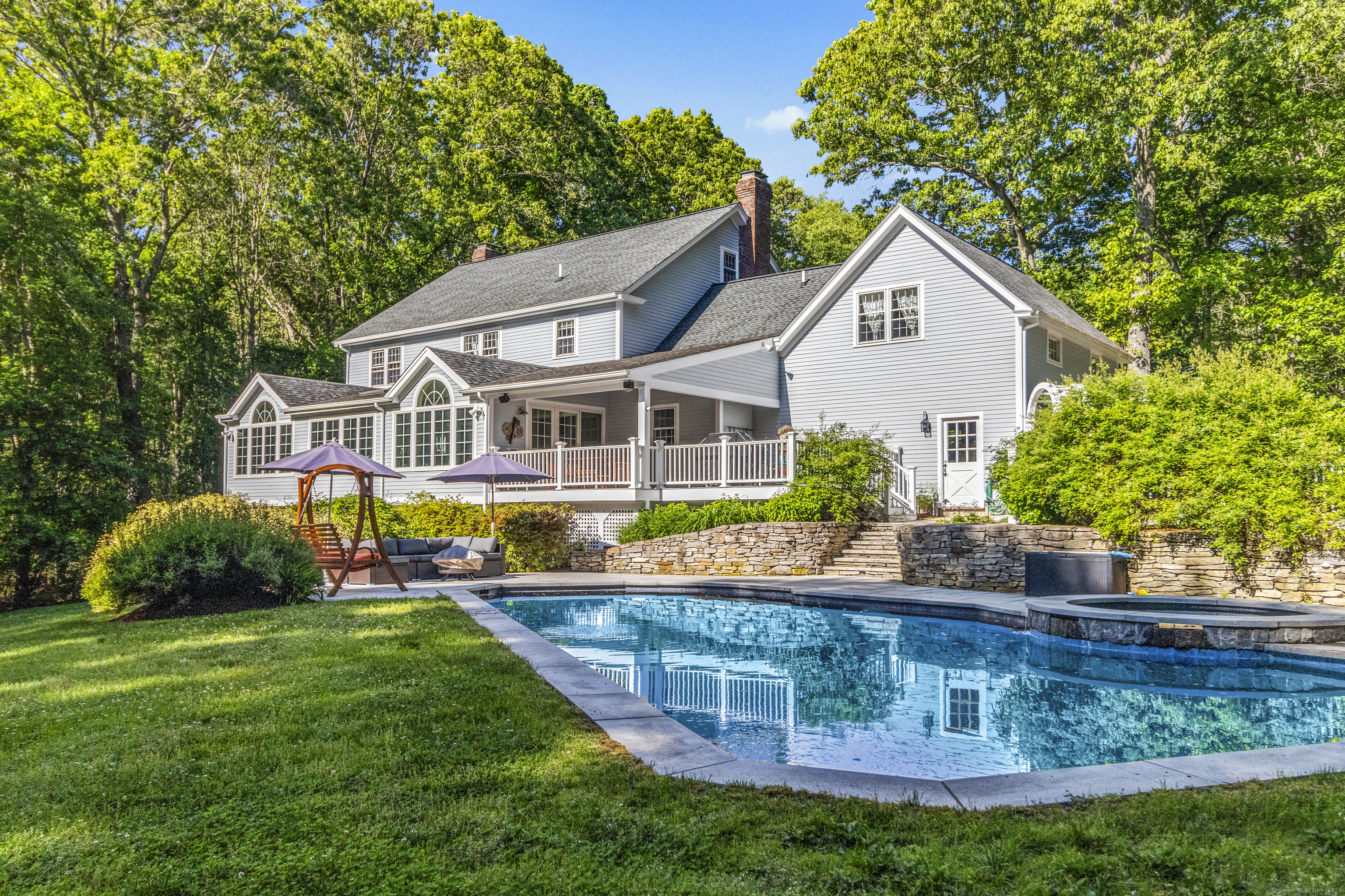 Squire Ln, Essex, CT 06426