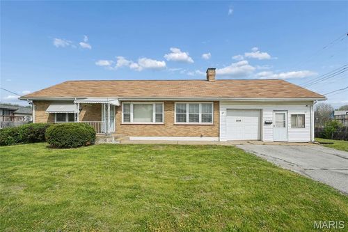 9299 Lucas And Hunt Rd, Saint Louis, MO, 63136-2984 | Card Image