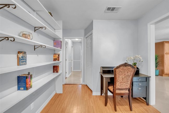 6908 Cherrydale Dr, House other with 4 bedrooms, 2 bathrooms and 4 parking in Austin TX | Image 16
