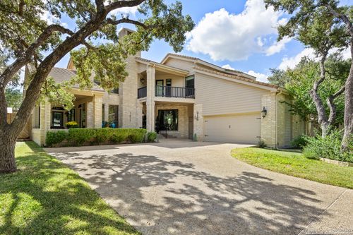 7822 Timber Top Dr, Fair Oaks Ranch, TX, 78015-4571 | Card Image