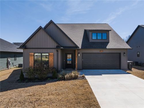 9115 S 30th St, Fort Smith, AR, 72908-8971 | Card Image