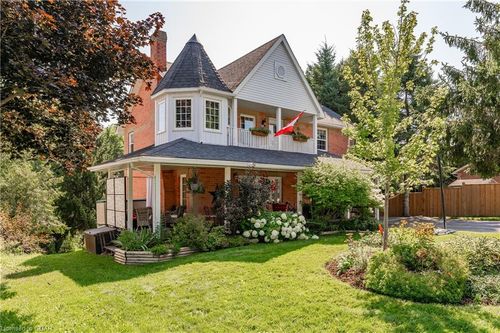 15 Leeson St N, Grand Valley, ON, L9W5S4 | Card Image