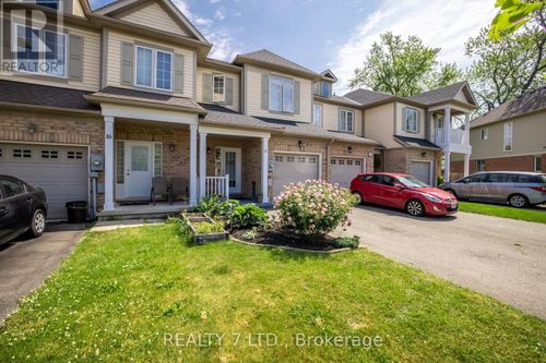 14 Chloe St, St. Catharines, ON, L2P0A6 | Card Image