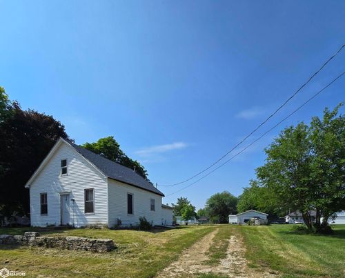 108 Se 4th St, Morning Sun, IA, 52640-9416 | Card Image