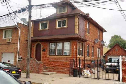 13515 127th Street, New York, NY, 11420 | Card Image