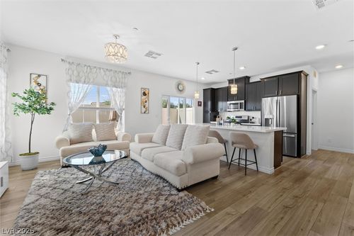 2011-237 Callen Falls Ave, Henderson, NV, 89011-5574 | Card Image