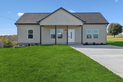 10154 Rocky Point Rd, Bon Aqua, TN, 37025-2867 | Card Image