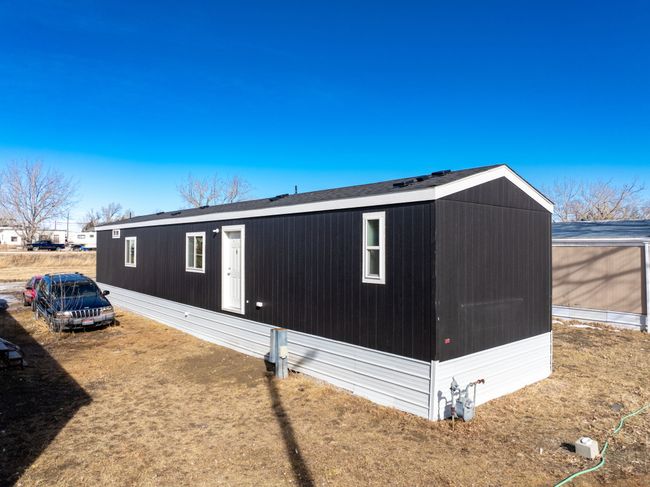 west side / back door | Image 22