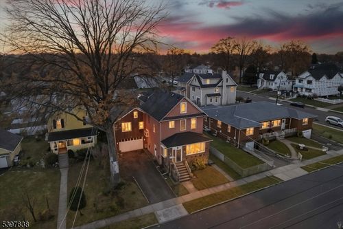 7 New St, Cranford, NJ, 07016-2644 | Card Image