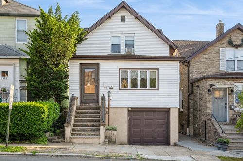 508 Fairview Ter, Ridgefield, NJ, 07657-2807 | Card Image