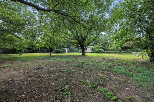 608 W Walcott St, Home with 0 bedrooms, 0 bathrooms and null parking in Pilot Point TX | Image 5
