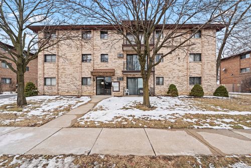 apt-202-10912 Central Ave, Chicago Ridge, IL, 60415-2454 | Card Image