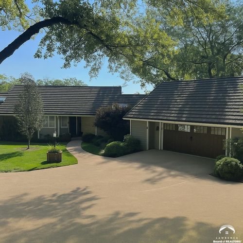 2100 Inverness Dr, Lawrence, KS, 66047-1959 | Card Image