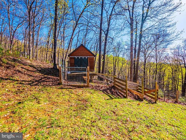 721 Doom Peak Rd, House other with 3 bedrooms, 2 bathrooms and null parking in LINDEN VA | Image 18