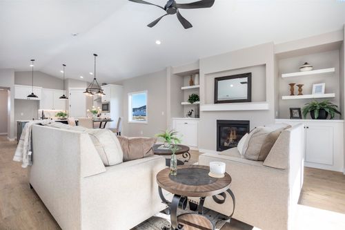 3721 Morning Side Pkwy, Richland, WA, 99352 | Card Image