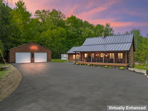 927 Federal Rd, Livermore, ME, 04253-3603 | Card Image