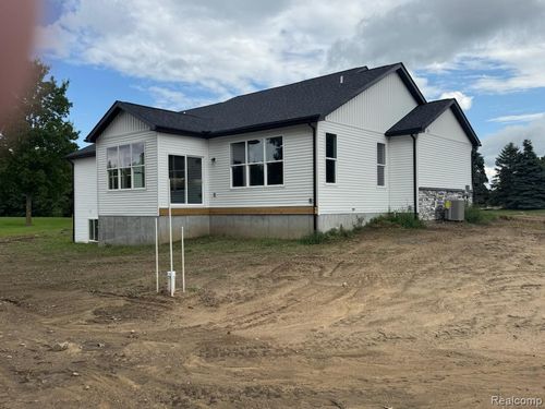 2264 Equestrian Trail Dr, Metamora, MI, 48455-9210 | Card Image