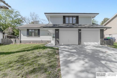 3406 Lynnwood Dr, Bellevue, NE, 68123-2173 | Card Image