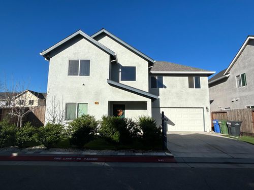 541 Justin Dr, Turlock, CA, 95380-5360 | Card Image