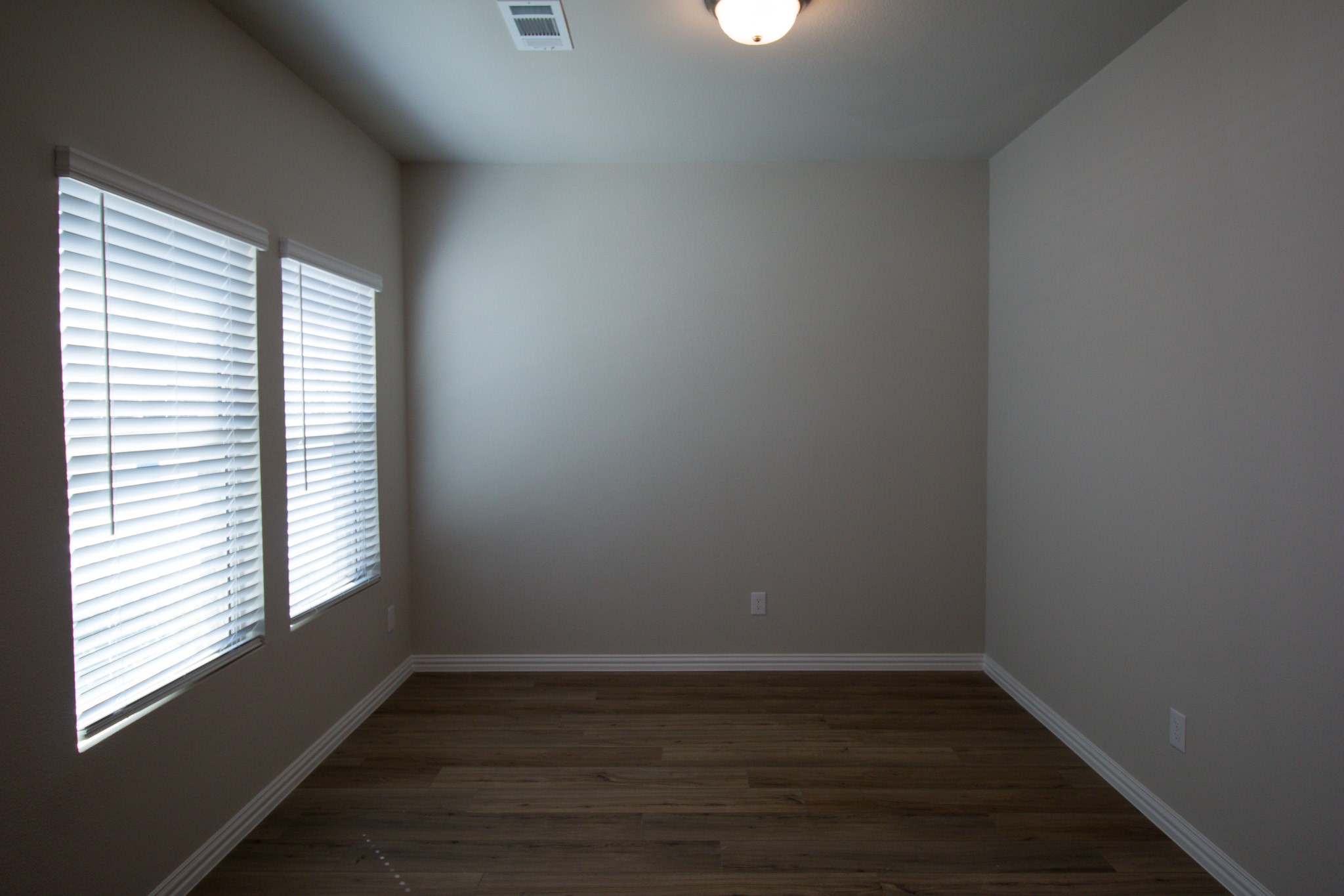 Residential Lease in Melissa 5