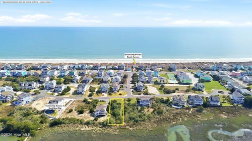1047 Tide Ridge Dr, Holden Beach, NC, 28462-1727 | Card Image