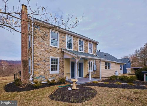 3795 Route 212, RIEGELSVILLE, PA, 18077-9709 | Card Image