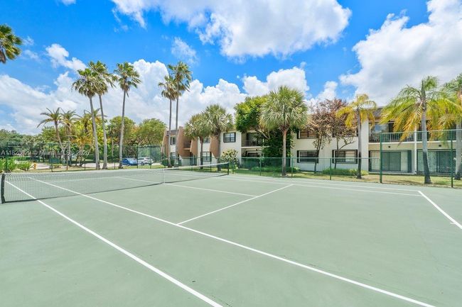 APT-215 - 8261 Sw 128 Th St, Condo with 2 bedrooms, 2 bathrooms and null parking in Pinecrest FL | Image 16